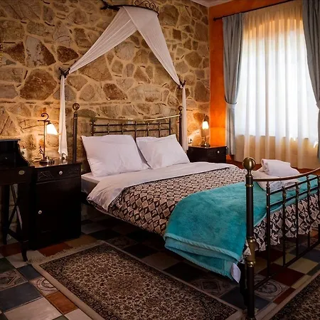 Acronafplia A 4* نافبليو