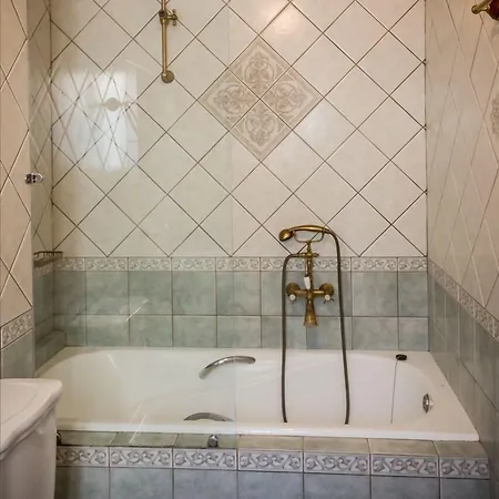 Acronafplia A نافبليو