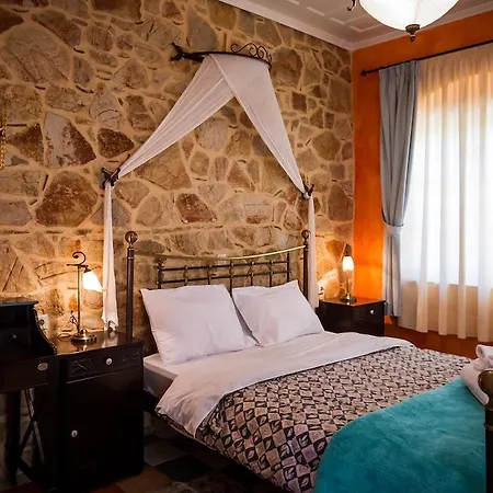 Acronafplia A نافبليو