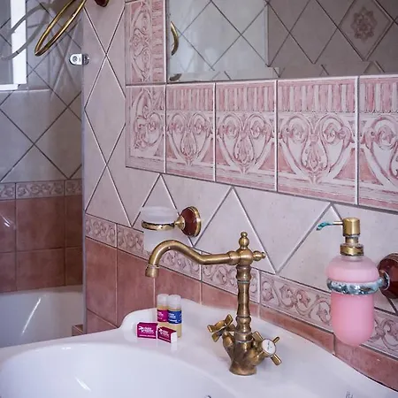 Acronafplia A 4* نافبليو